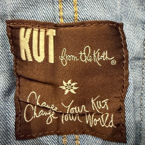 Kut from the Kloth Light Blue Jean Jacket - Picture 7 of 8